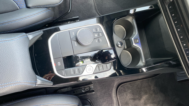 BMW 2 Series 220i M Sport 4dr Step Auto Petrol Saloon